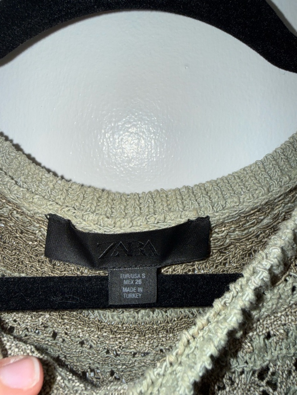 Zara Green & Beige Pattern Knitted Top Size Small - Picture 5 of 6